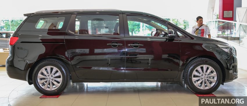 全新 Kia Grand Carnival 本地规格配备与售价确认，分两个等级，统一搭载 2.2 CRDi 柴油引擎，价格RM154k起！ 16904