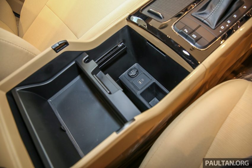 全新 Kia Grand Carnival 本地规格配备与售价确认，分两个等级，统一搭载 2.2 CRDi 柴油引擎，价格RM154k起！ 16870