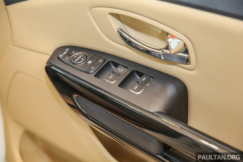 全新 Kia Grand Carnival 本地规格配备与售价确认，分两个等级，统一搭载 2.2 CRDi 柴油引擎，价格RM154k起！ 16875