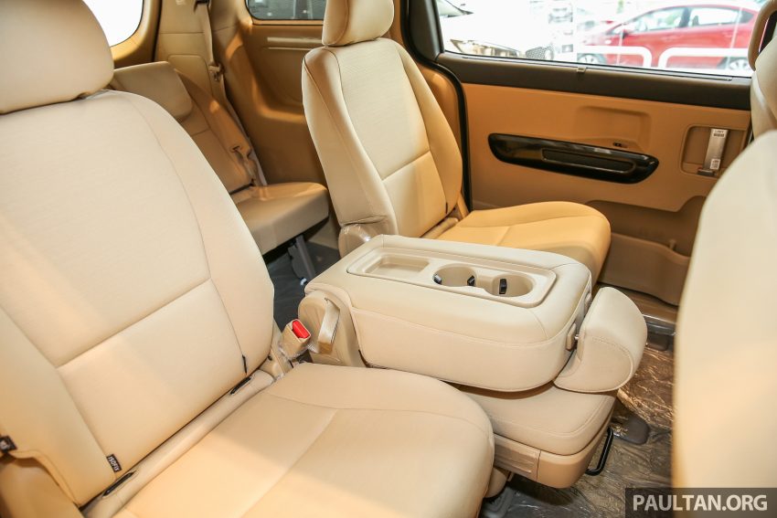 全新 Kia Grand Carnival 本地规格配备与售价确认，分两个等级，统一搭载 2.2 CRDi 柴油引擎，价格RM154k起！ 16891