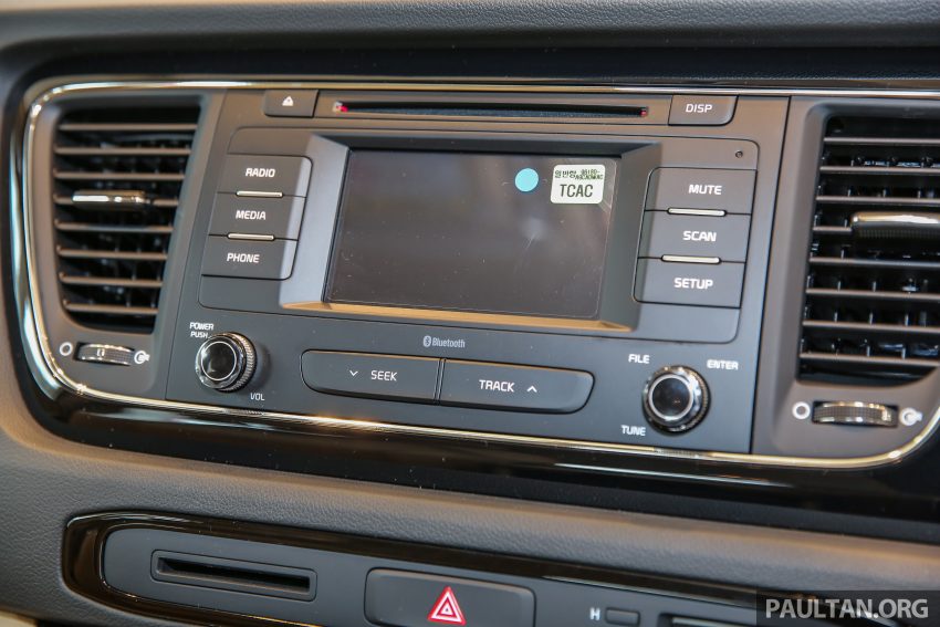 全新 Kia Grand Carnival 本地规格配备与售价确认，分两个等级，统一搭载 2.2 CRDi 柴油引擎，价格RM154k起！ 16864