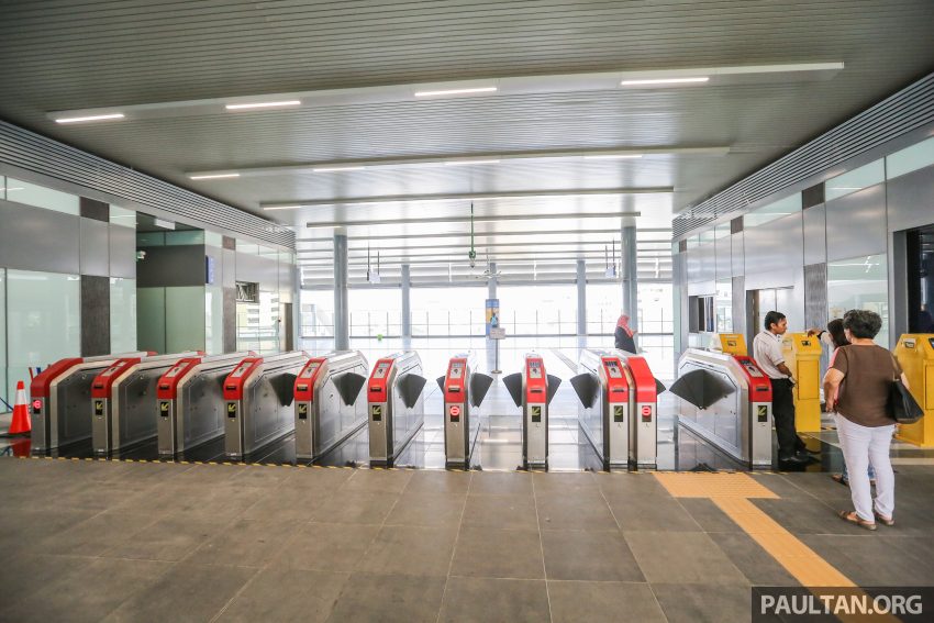 MRT 首天开跑，我们亲自带您带来首天营运的试乘体验！ 16408