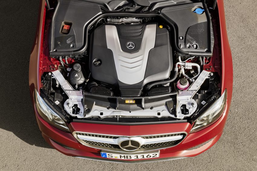 Mercedes-Benz E-Class Coupe ，帅气外表更强动力。 16033