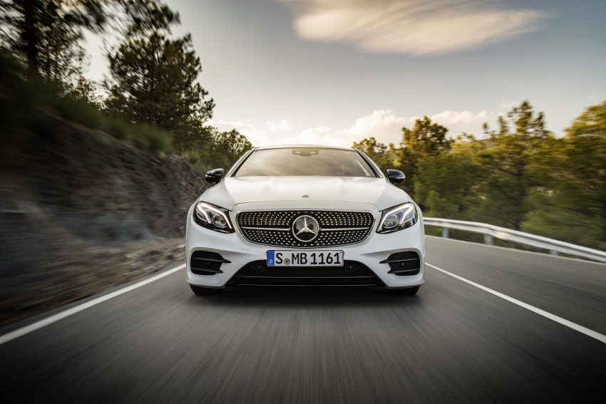 Mercedes-Benz E-Class Coupe ，帅气外表更强动力。 16037