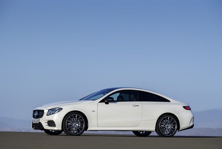 Mercedes-Benz E-Class Coupe ，帅气外表更强动力。 16043