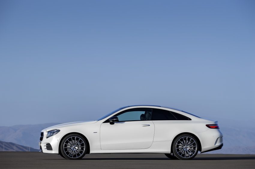 Mercedes-Benz E-Class Coupe ，帅气外表更强动力。 16044