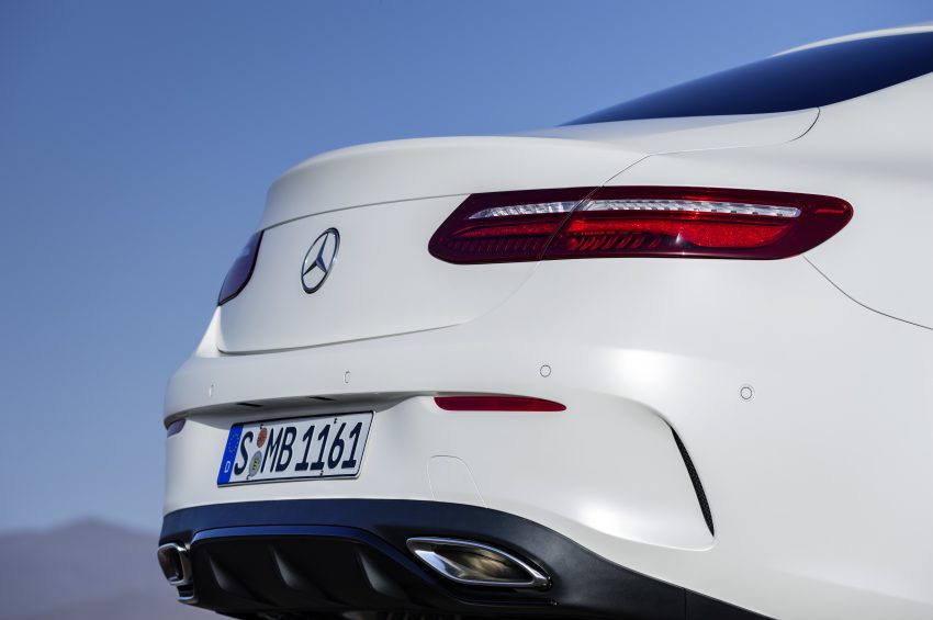 Mercedes-Benz E-Class Coupe ，帅气外表更强动力。 16050