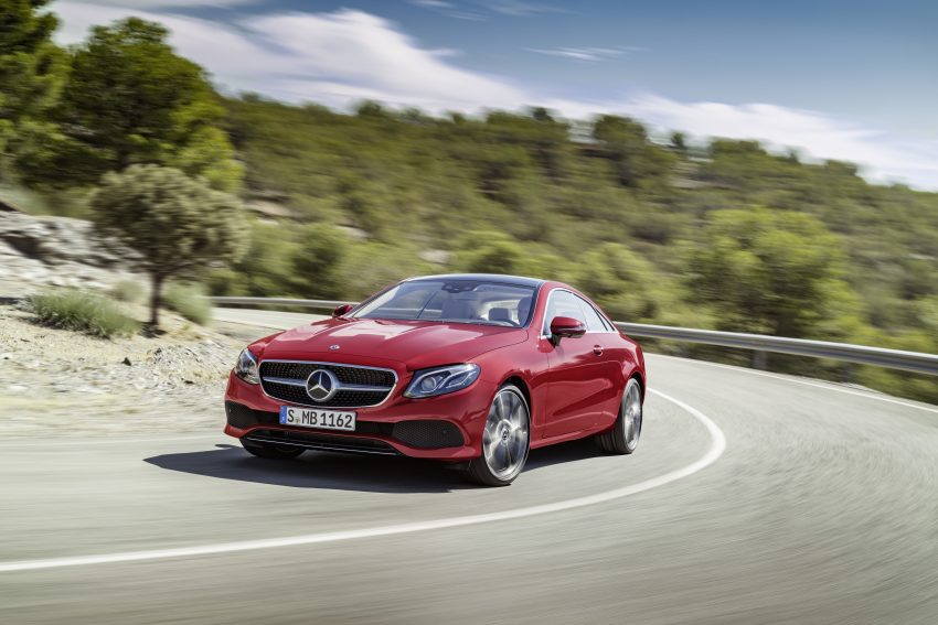 Mercedes-Benz E-Class Coupe ，帅气外表更强动力。 16016