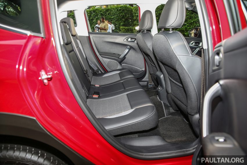 Peugeot 208 与 2008 小改预览，1.2 PureTech涡轮引擎。 16170