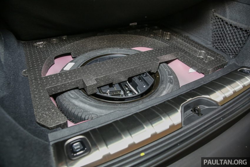 Peugeot 208 与 2008 小改预览，1.2 PureTech涡轮引擎。 16175