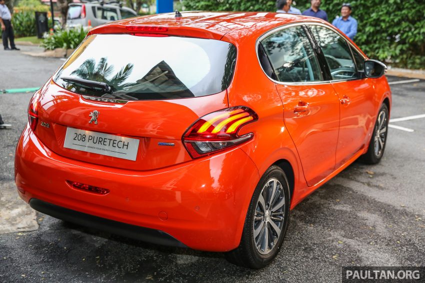 Peugeot 208 与 2008 小改预览，1.2 PureTech涡轮引擎。 16087