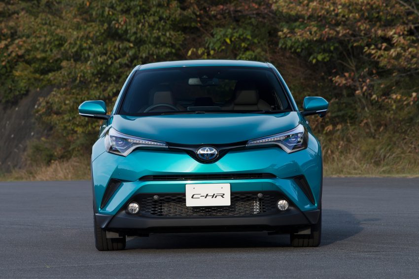 Toyota C-HR 日本上市，涡轮引擎与 Hybrid 版本供选择。 16238