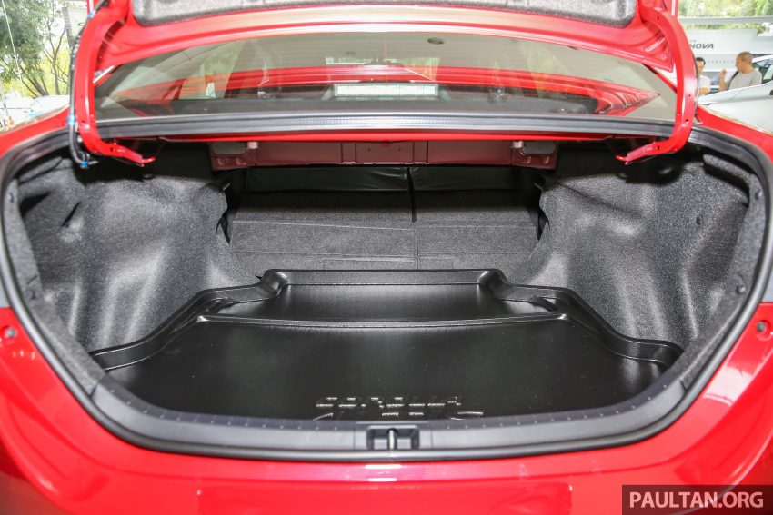 小改款 Toyota Corolla Altis 上市，新车价格保持不变！ 15917