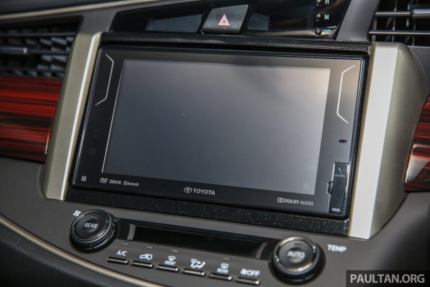 新车图集：Toyota Innova 2.0G 新车预览，明日上市。 15387
