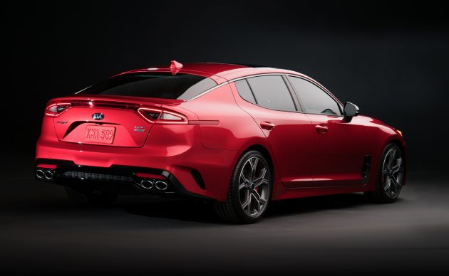 Kia Stinger 全球首演, Kia 首款四门轿跑, 搭载涡轮引擎！