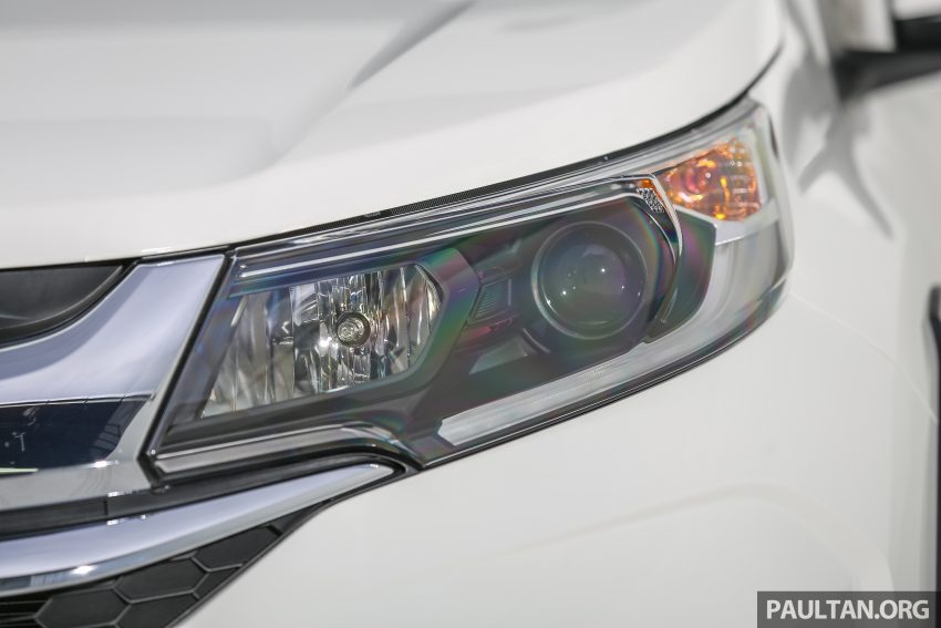 新车图集: Honda BR-V 1.5V，集SUV和MPV特点于一身。 18249