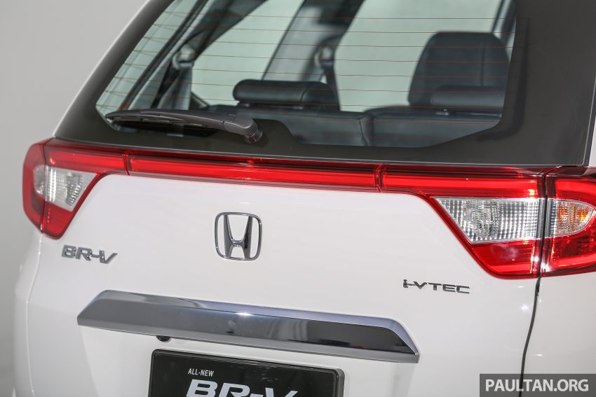 新车图集: Honda BR-V 1.5V，集SUV和MPV特点于一身。 18266