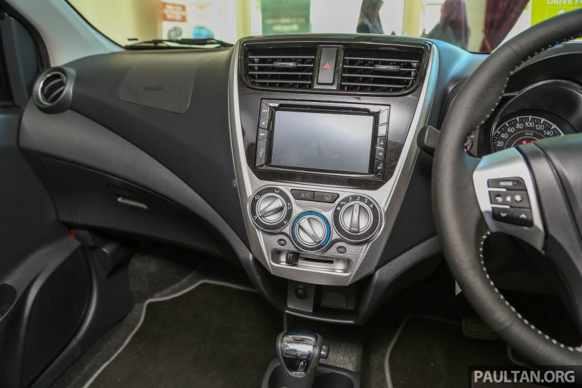 小改款 Perodua Axia 实车曝光，展销室即日起可供赏车。 18072