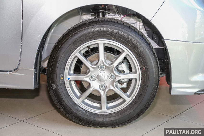 小改款 Perodua Axia 实车曝光，展销室即日起可供赏车。 18103