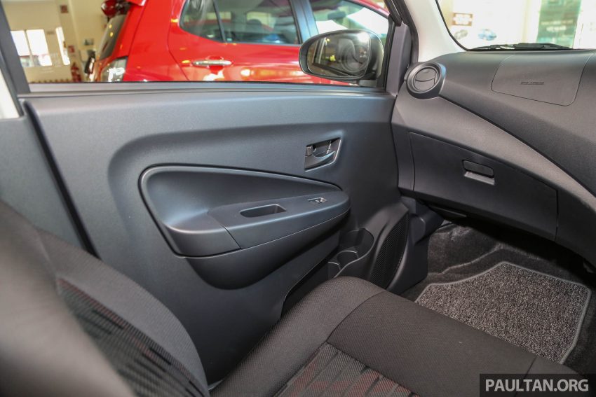 小改款 Perodua Axia 实车曝光，展销室即日起可供赏车。 18127