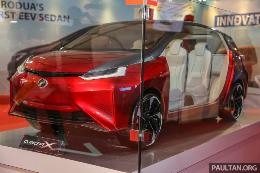 秀出自家设计实力，Perodua 展示Concept X 概念车型。 18383