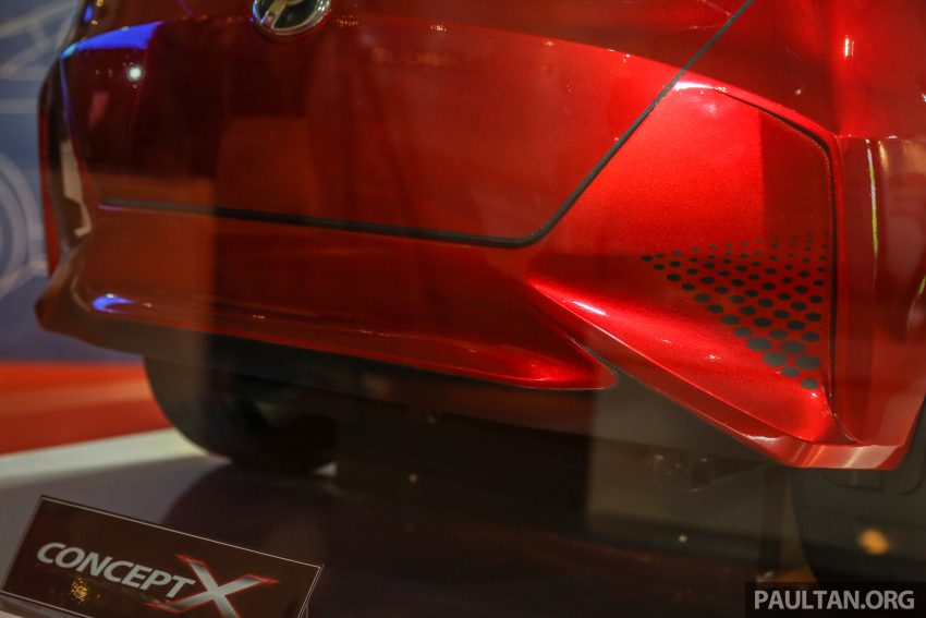 秀出自家设计实力，Perodua 展示Concept X 概念车型。 18404