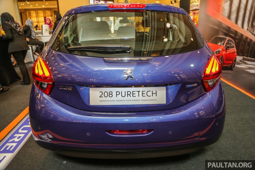 小改款 Peugeot 208 与 2008 本地上市，改搭 1.2 升涡轮引擎与六速自排，外型细微变化，价格 RM90k 与 RM110k。 17521