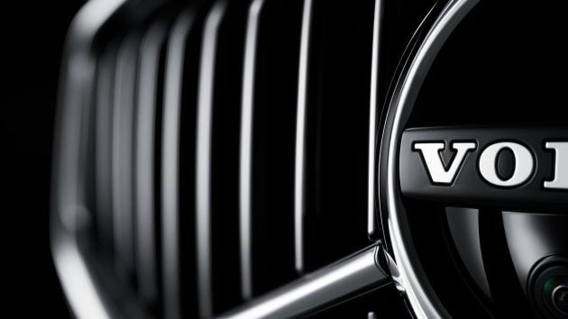 原厂再发布全新 Volvo XC60 预告图，双层式LED尾灯组。