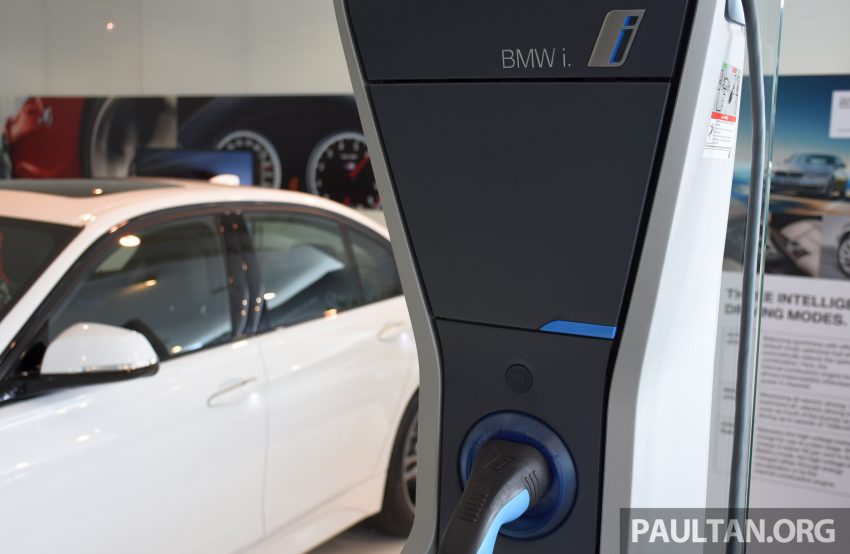BMW 330e M Sport, 运动化外观＋内装套件, RM258k。 18897
