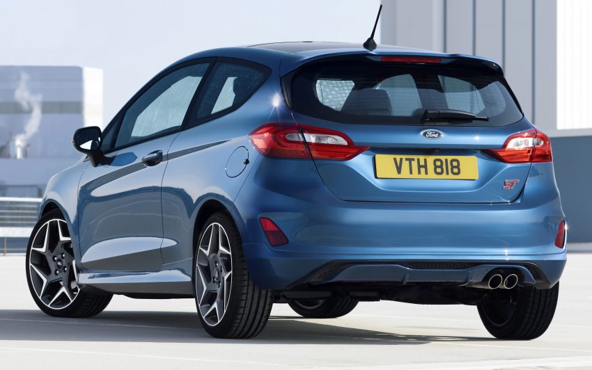 全新 Ford Fiesta ST，三缸涡轮引擎，马力输出更胜上代。 20758