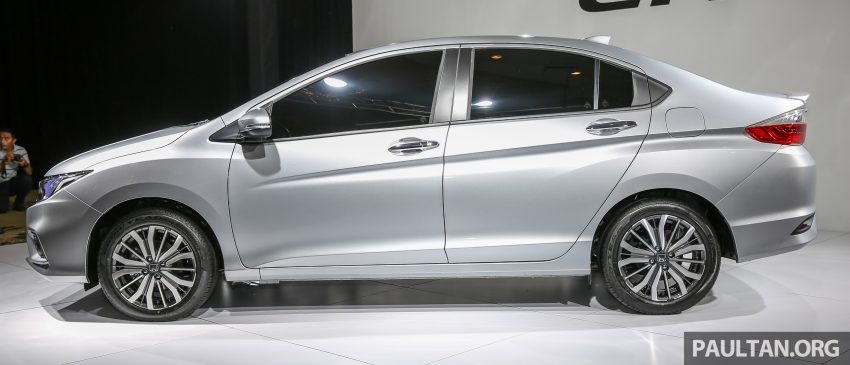 小改款 Honda City 本地实车预览，内外配备全面升级。 19941
