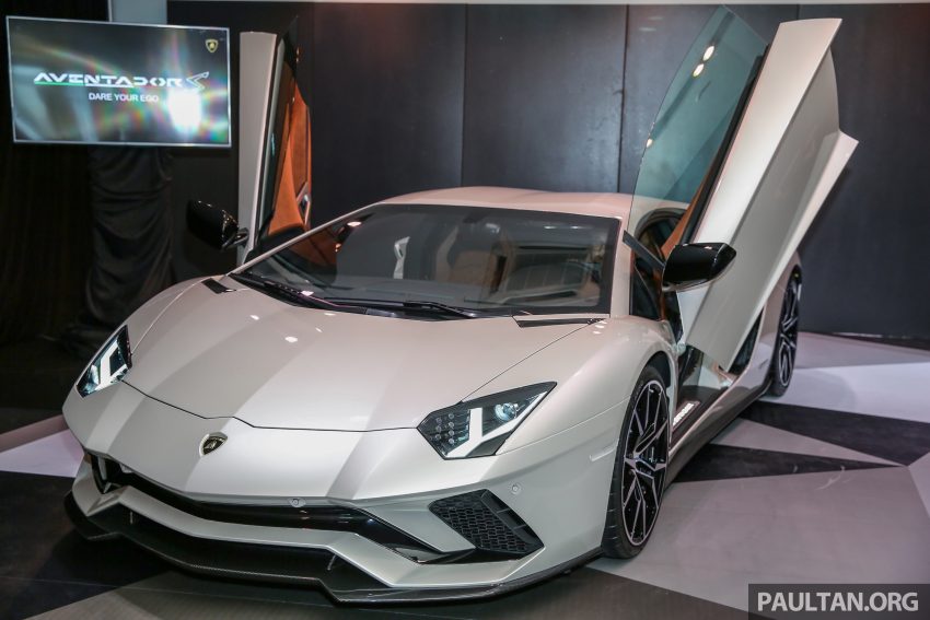 Lamborghini Aventador S 大马上市，税前售价180万起。 20308