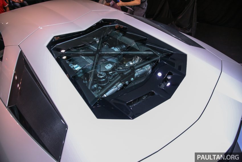 Lamborghini Aventador S 大马上市，税前售价180万起。 20327