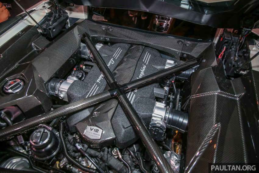 Lamborghini Aventador S 大马上市，税前售价180万起。 20338