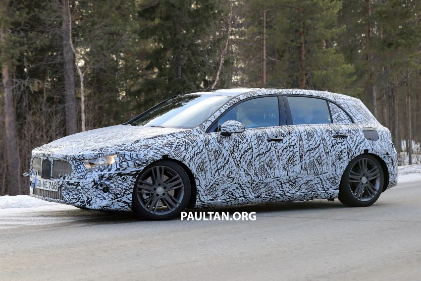 全新 Mercedes-Benz A-Class 雪地测试谍照，明年问世。 22093