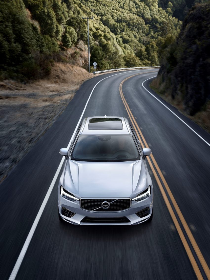 全新 Volvo XC60 日内瓦发布，全新外型，科技更先进。 21735