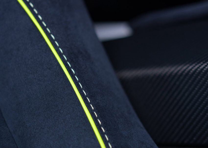 Aston Martin 将旗下 AMR 赛车部门独立成子品牌，专注发展赛道车型，推出 Rapide AMR 和 Vantage AMR Pro。 22159