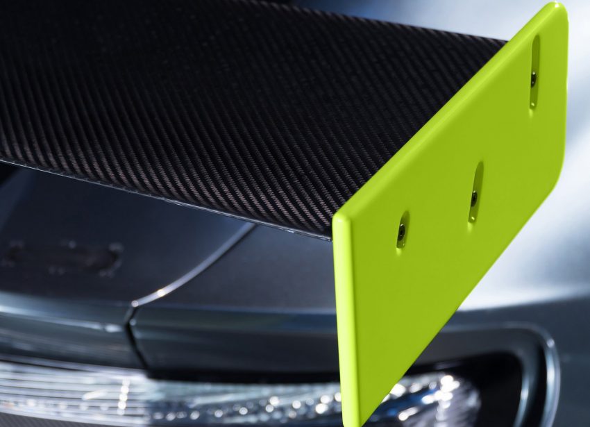 Aston Martin 将旗下 AMR 赛车部门独立成子品牌，专注发展赛道车型，推出 Rapide AMR 和 Vantage AMR Pro。 22141