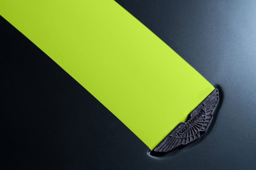 Aston Martin 将旗下 AMR 赛车部门独立成子品牌，专注发展赛道车型，推出 Rapide AMR 和 Vantage AMR Pro。 22142