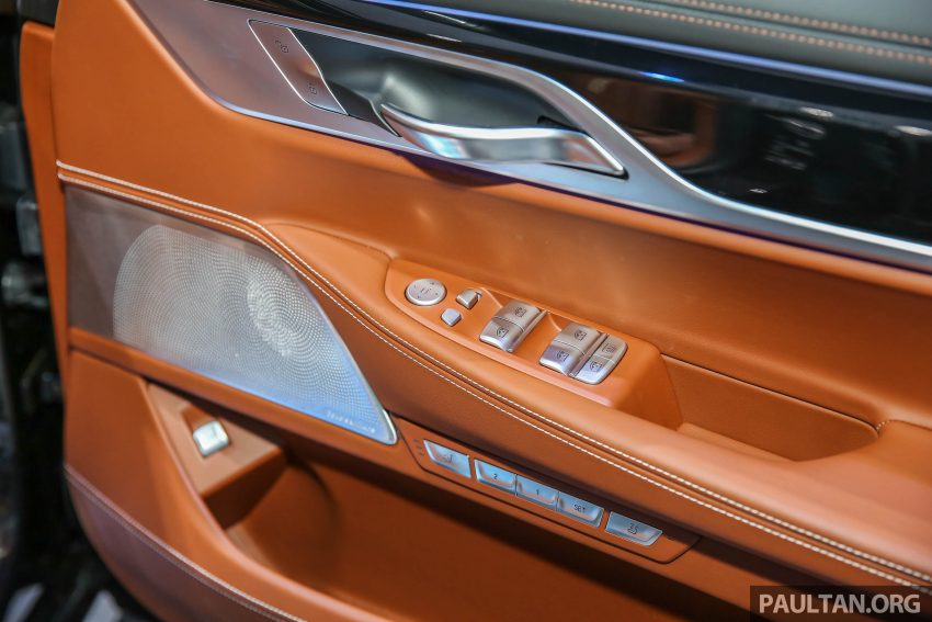 曼谷车展：BMW M760Li xDrive，超强性能的豪华旗舰。 23833