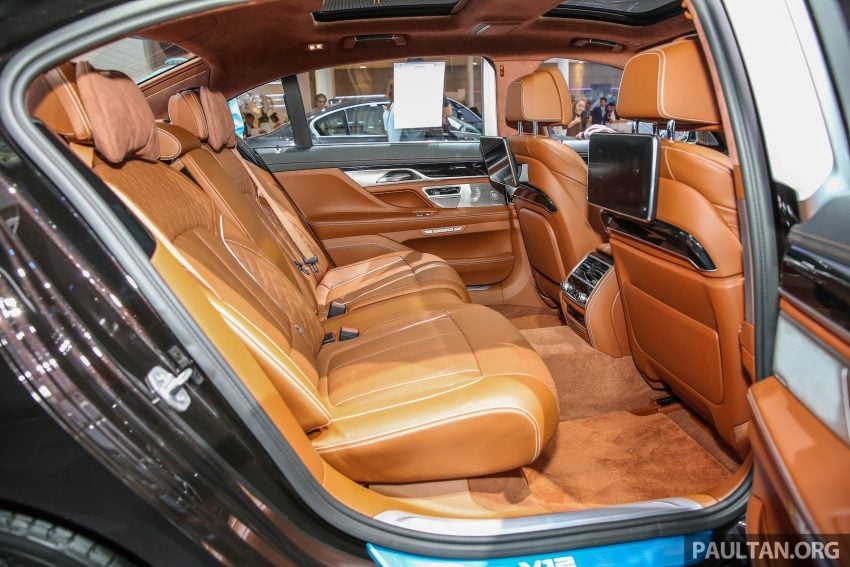 曼谷车展：BMW M760Li xDrive，超强性能的豪华旗舰。 23837
