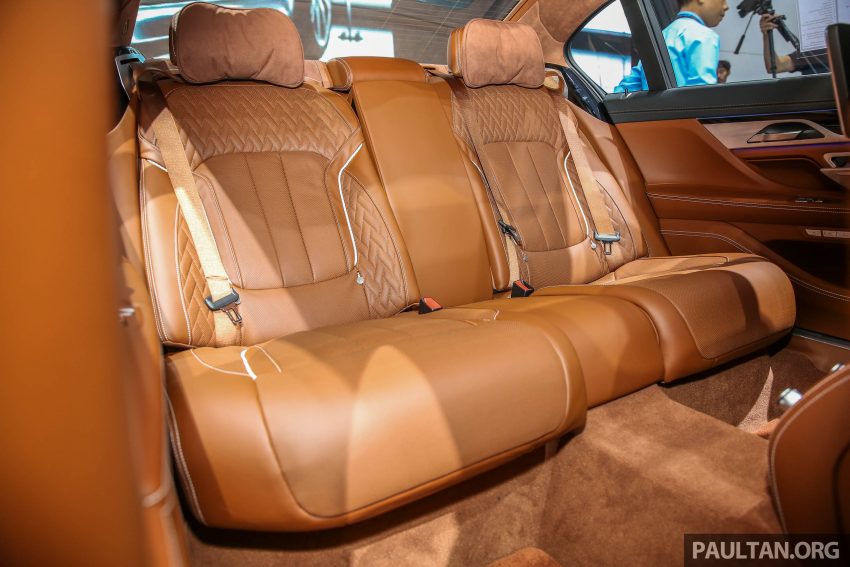 曼谷车展：BMW M760Li xDrive，超强性能的豪华旗舰。 23838