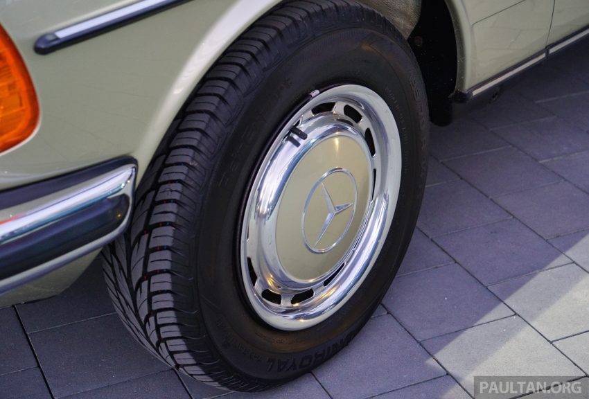 Mercedes-Benz E-Class Coupe，带您细看49年的发展。 21995