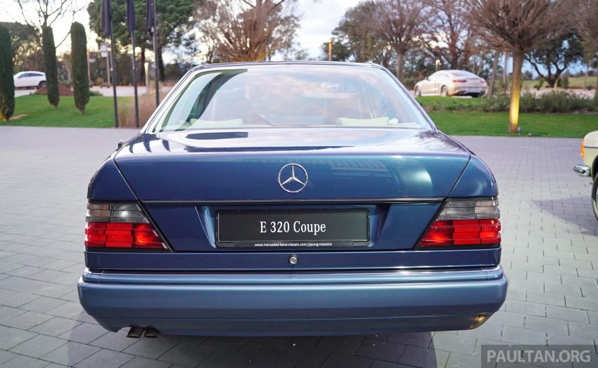 Mercedes-Benz E-Class Coupe，带您细看49年的发展。 22012