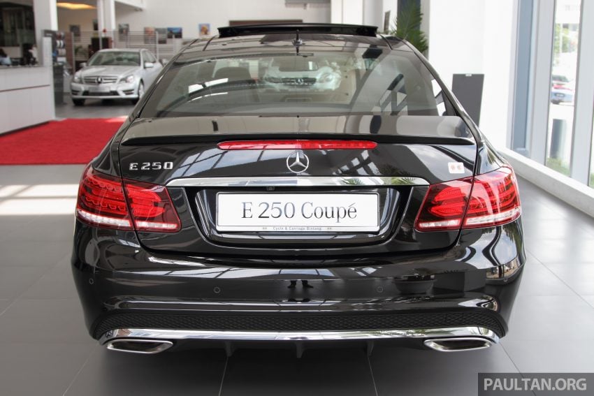 Mercedes-Benz E-Class Coupe，带您细看49年的发展。 22052