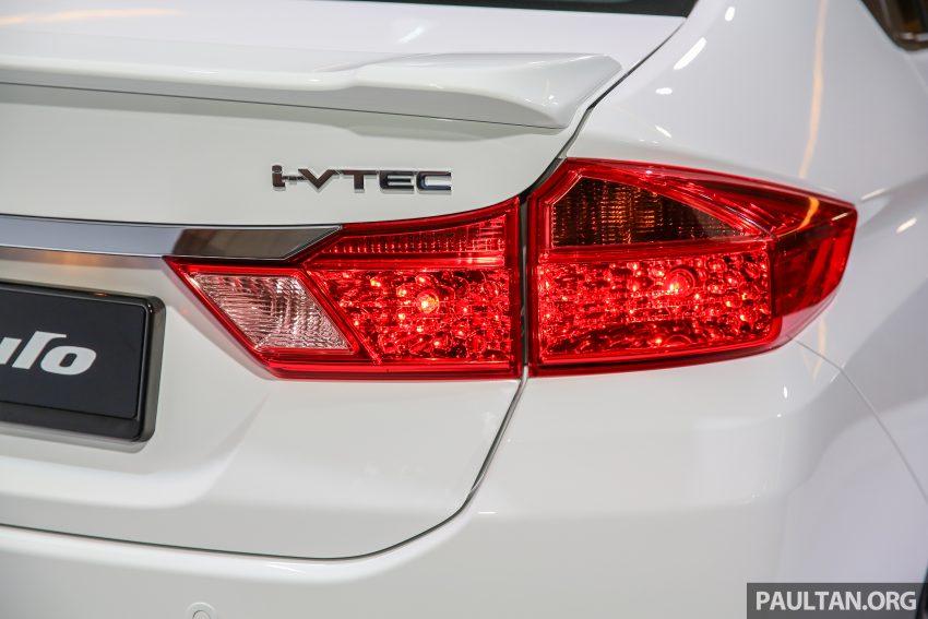 Honda City 小改款本地正式上市，加入LED头尾灯组，全车系标配DRL、引擎启动按钮和VSA，售价从RM78k起！ 21096