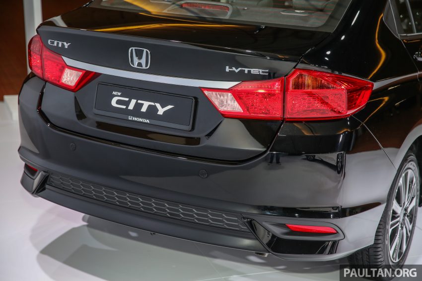 Honda City 小改款本地正式上市，加入LED头尾灯组，全车系标配DRL、引擎启动按钮和VSA，售价从RM78k起！ 21117