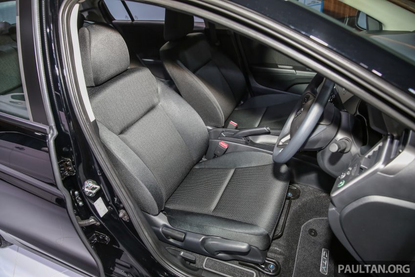 Honda City 小改款本地正式上市，加入LED头尾灯组，全车系标配DRL、引擎启动按钮和VSA，售价从RM78k起！ 21133