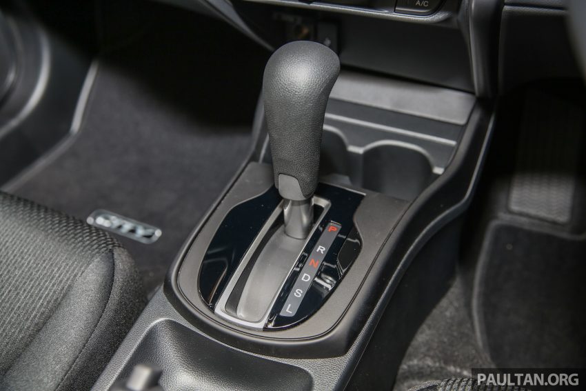 Honda City 小改款本地正式上市，加入LED头尾灯组，全车系标配DRL、引擎启动按钮和VSA，售价从RM78k起！ 21127