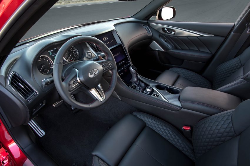 Infiniti Q50 小改款，科技面提升，车系等级精简化。 21855